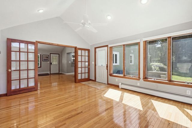 1105 Stony Hill Rd, Wilbraham, MA 01095