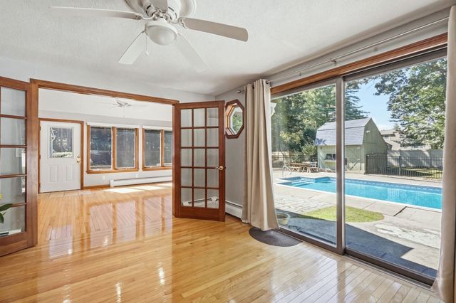 1105 Stony Hill Rd, Wilbraham, MA 01095