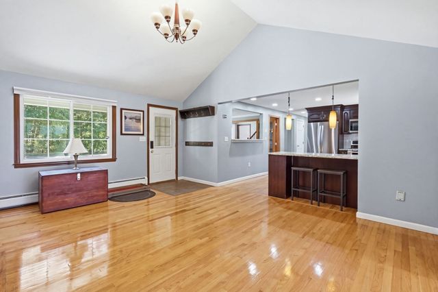 1105 Stony Hill Rd, Wilbraham, MA 01095