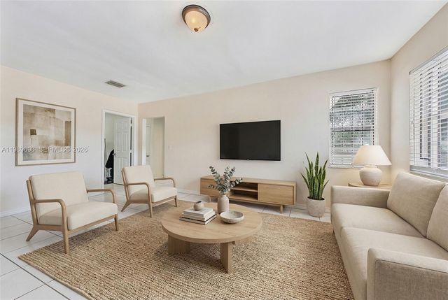 6701 NW 5th Ave, Miami, FL 33150