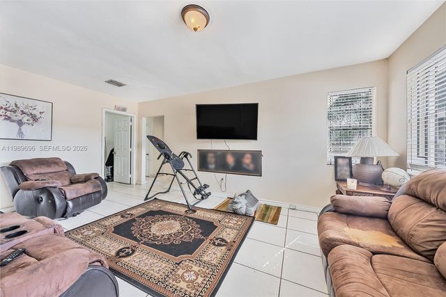 6701 NW 5th Ave, Miami, FL 33150