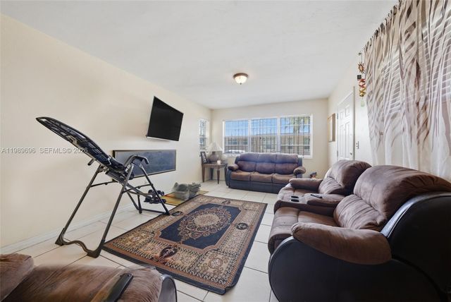 6701 NW 5th Ave, Miami, FL 33150