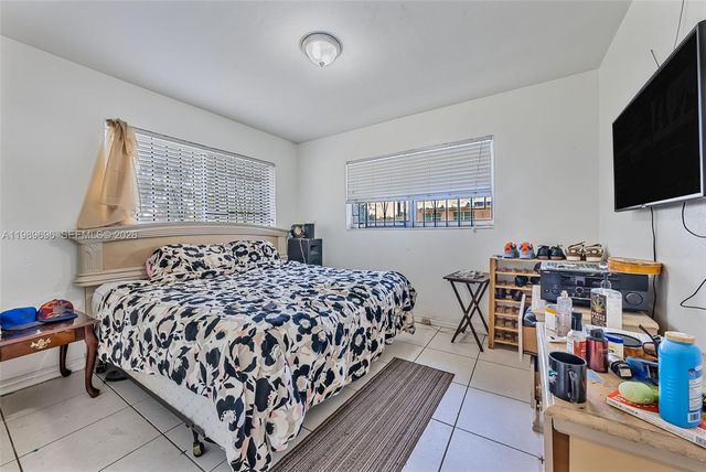 6701 NW 5th Ave, Miami, FL 33150