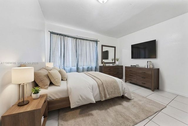 6701 NW 5th Ave, Miami, FL 33150