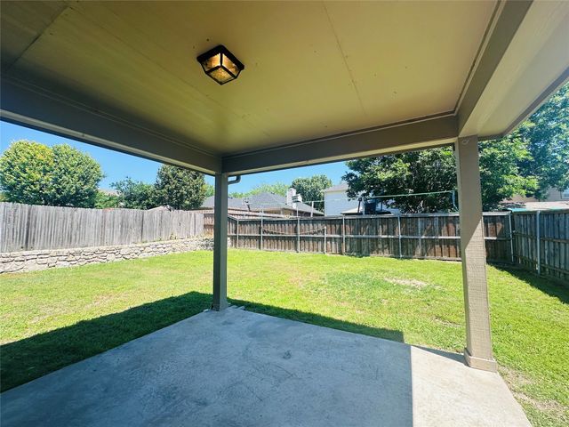 2432 Spoonbill Court, Mesquite, TX 75181