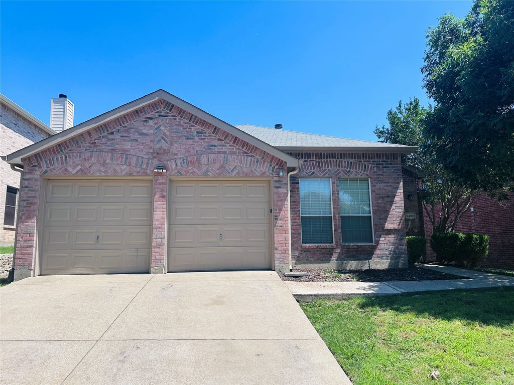 2432 Spoonbill Court, Mesquite, TX 75181