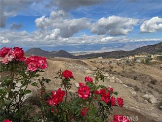 9289 Box Springs Mountain Road, Moreno Valley, CA 92557