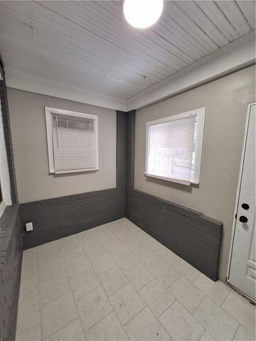 311 N Atlantic Ave, Garfield, PA 15224