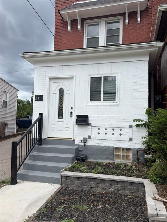 311 N Atlantic Ave, Garfield, PA 15224