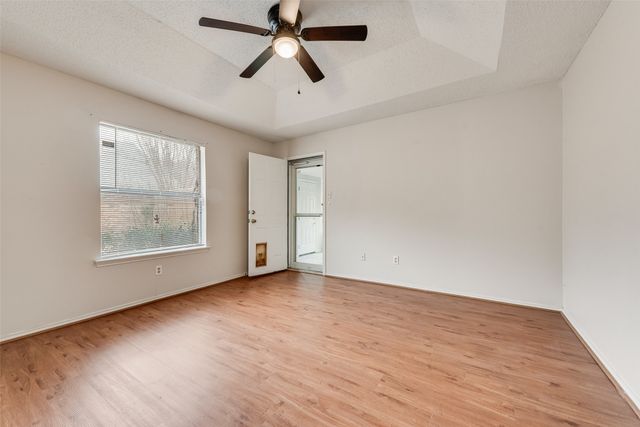 1817 Crooked Lane, Fort Worth, TX 76112