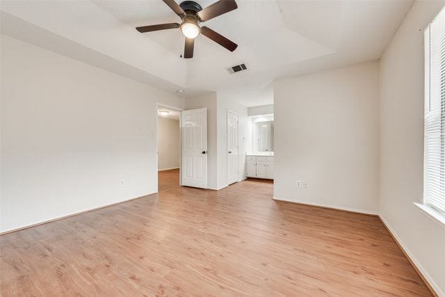 1817 Crooked Lane, Fort Worth, TX 76112