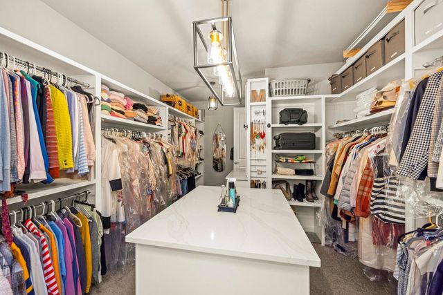 2007 McAvoy Dr, Franklin, TN 37064