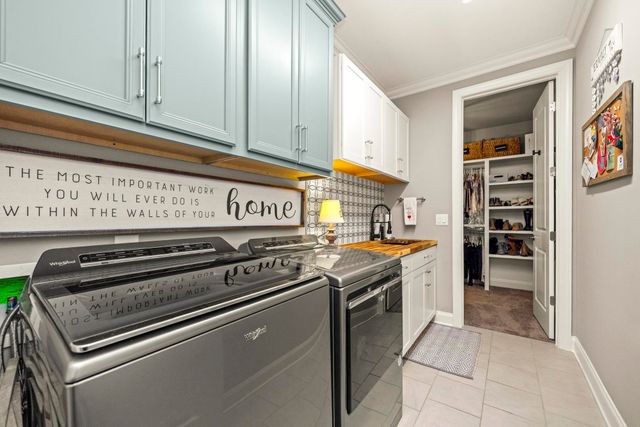 2007 McAvoy Dr, Franklin, TN 37064