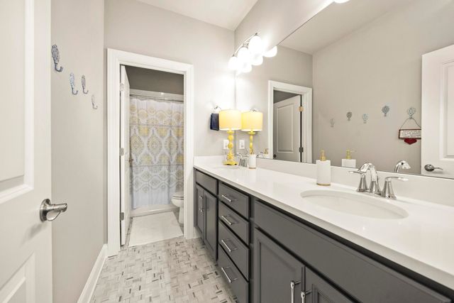 2007 McAvoy Dr, Franklin, TN 37064