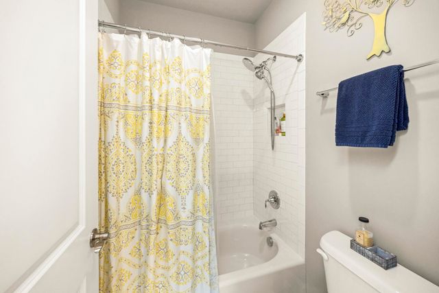 2007 McAvoy Dr, Franklin, TN 37064