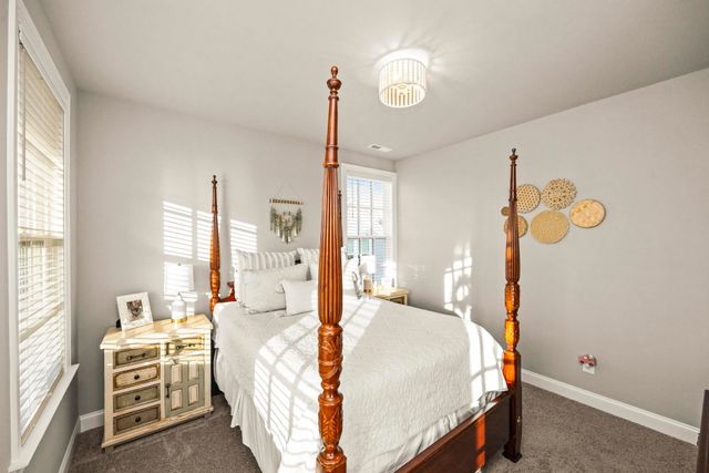 2007 McAvoy Dr, Franklin, TN 37064