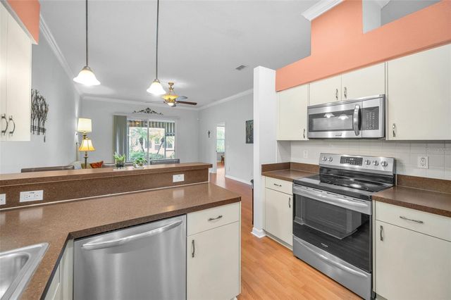 12154 PUTTER GREEN COURT, New Port Richey, FL 34654