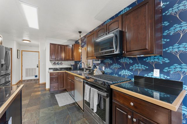 353 W REED AVE, Salt Lake City, UT 84103