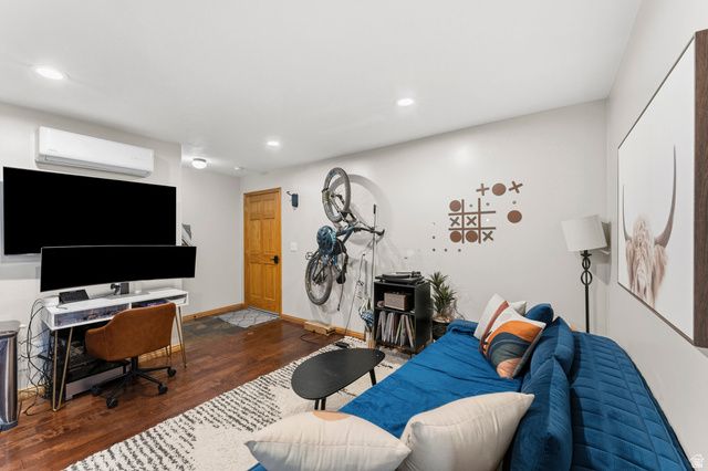 353 W REED AVE, Salt Lake City, UT 84103