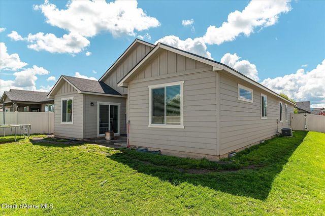 4735 N Connery Loop, Post Falls, ID 83854