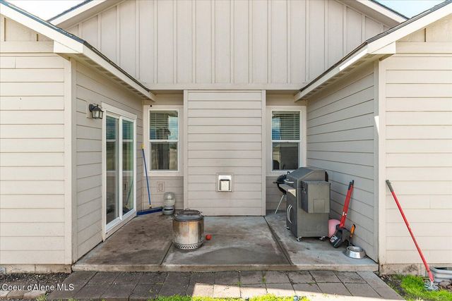 4735 N Connery Loop, Post Falls, ID 83854