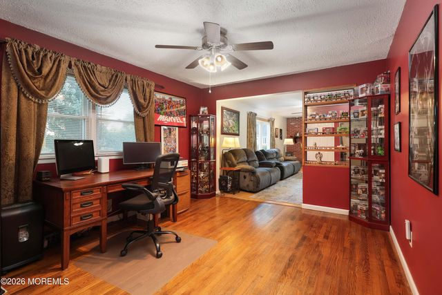 341 Jefferson Court, Brick, NJ 08724