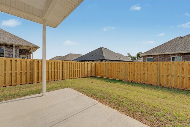 220 Ryker Ridge, Centerton, AR 72719