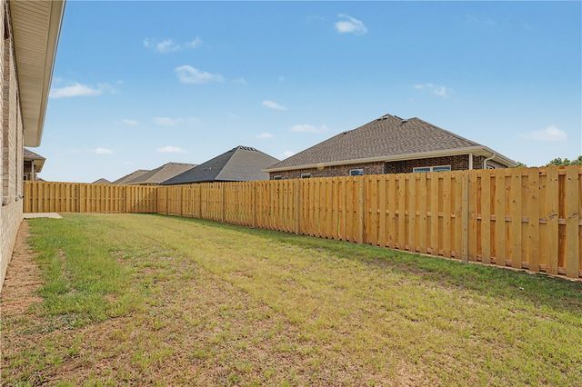 220 Ryker Ridge, Centerton, AR 72719
