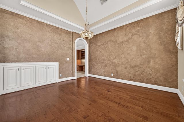 7706 Long Shadows Drive, Sugar Land, TX 77479
