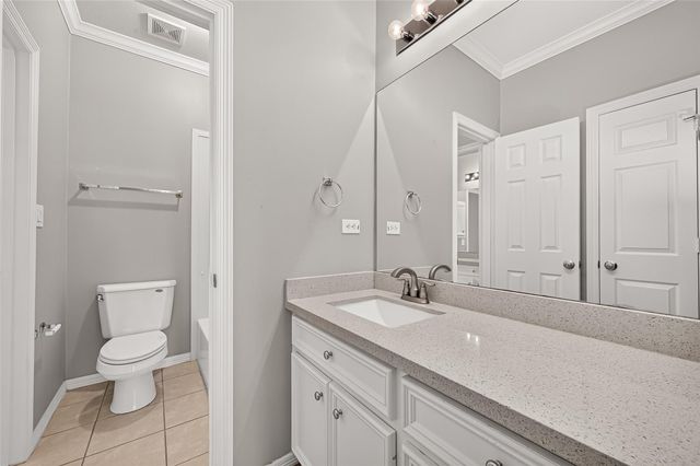 7706 Long Shadows Drive, Sugar Land, TX 77479