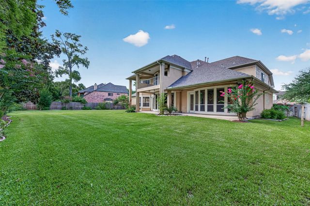 7706 Long Shadows Drive, Sugar Land, TX 77479