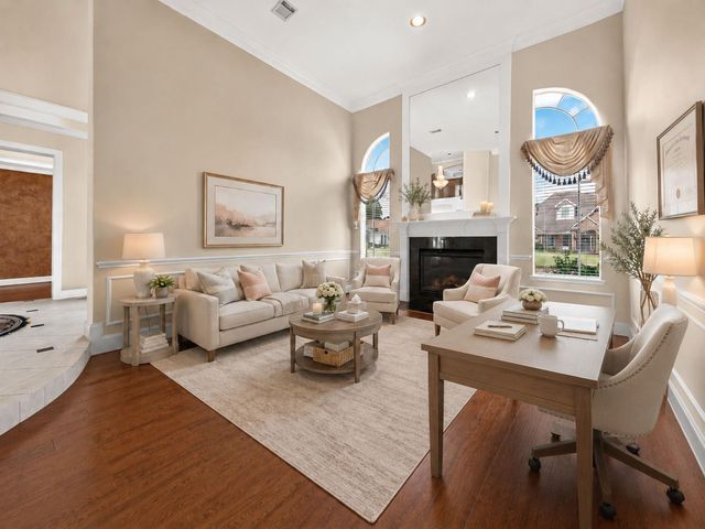7706 Long Shadows Drive, Sugar Land, TX 77479