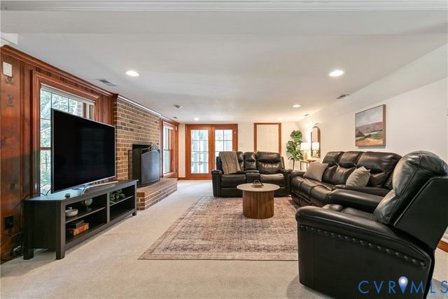 4340 Southampton Rd, Richmond, VA 23235