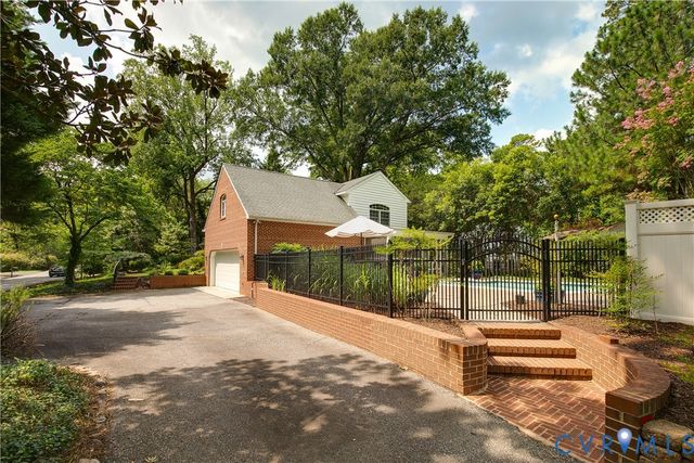 4340 Southampton Rd, Richmond, VA 23235