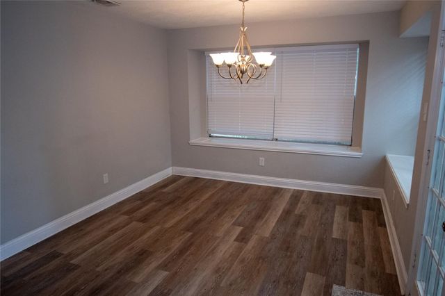 1009 Wildwood Drive, Deer Park, TX 77536