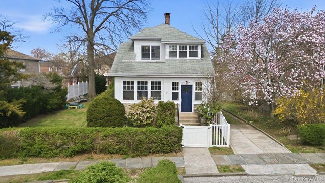 107 Edgewood Avenue, Yonkers, NY 10704