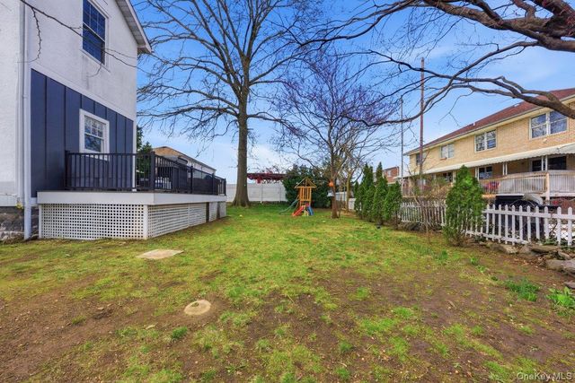107 Edgewood Avenue, Yonkers, NY 10704