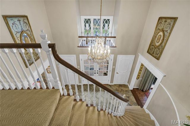 265 South Graeser Road, Creve Coeur, MO 63141
