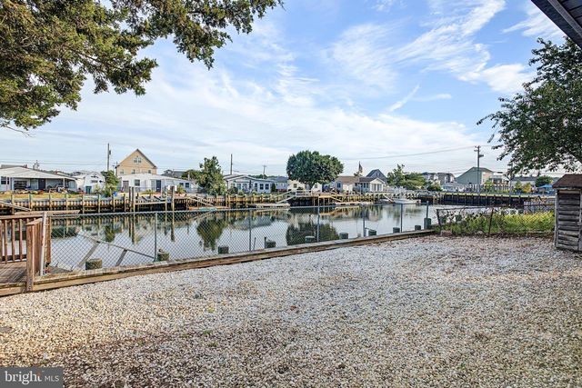 10 W SAIL DR, Little Egg Harbor Twp, NJ 08087