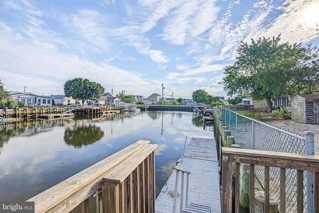 10 W SAIL DR, Little Egg Harbor Twp, NJ 08087