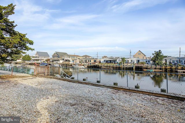 10 W SAIL DR, Little Egg Harbor Twp, NJ 08087
