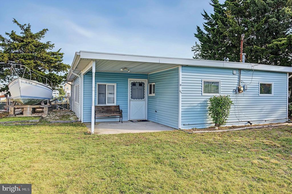 10 W SAIL DR, Little Egg Harbor Twp, NJ 08087