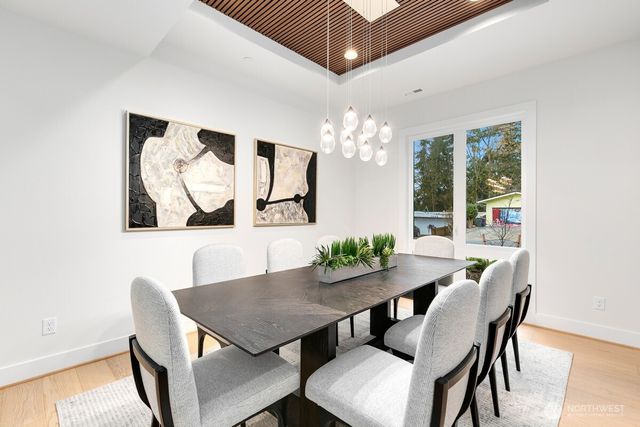 1455 153rd Place SE, Bellevue, WA 98008