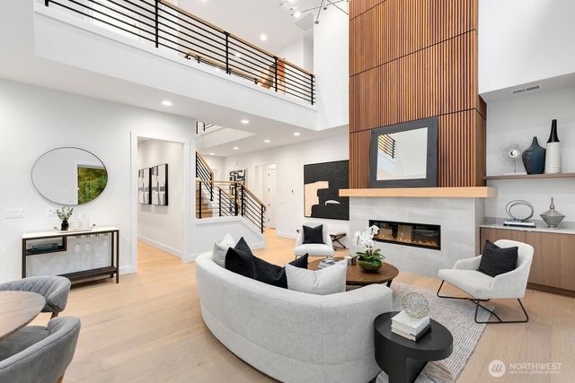 1455 153rd Place SE, Bellevue, WA 98008