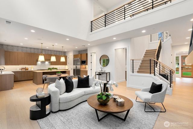 1455 153rd Place SE, Bellevue, WA 98008