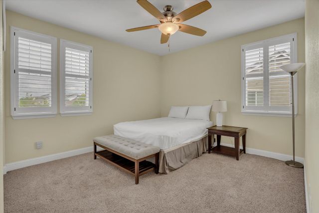 582 Pasture Ave, Lathrop, CA 95330