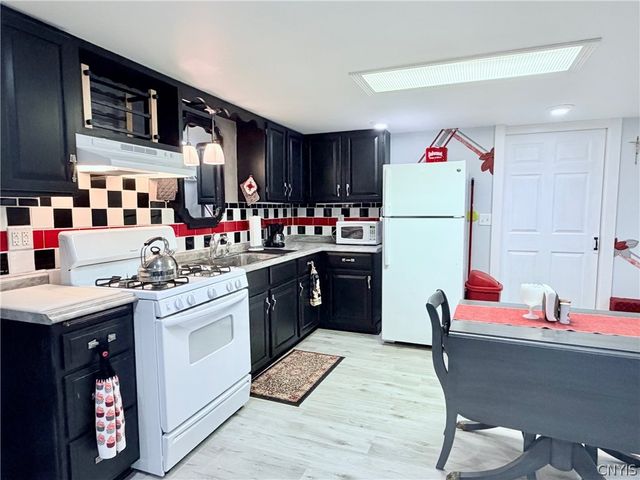 21 Pomeroy Street, Cortland, NY 13045