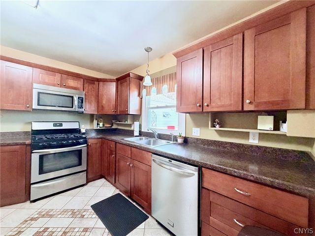 21 Pomeroy Street, Cortland, NY 13045