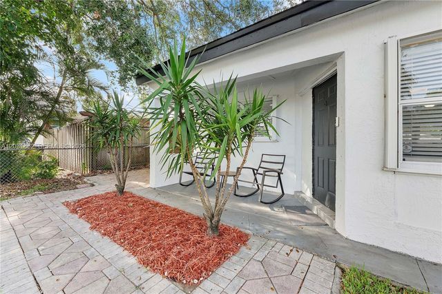 6810 Douglas Street, Hollywood, FL 33024