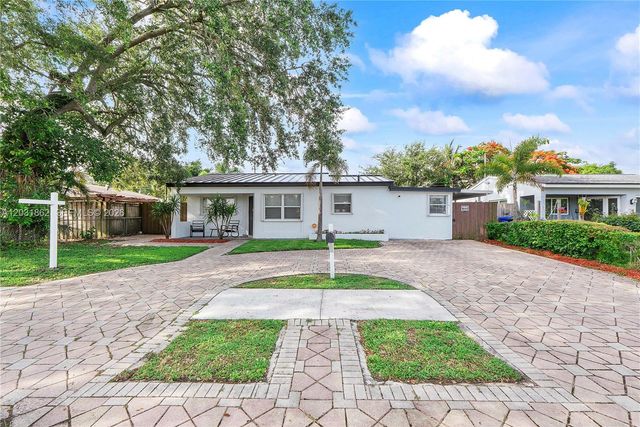 6810 Douglas Street, Hollywood, FL 33024